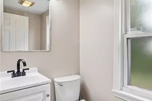 3129 W 31st St, Loveland, OH 44109 - Photo 8