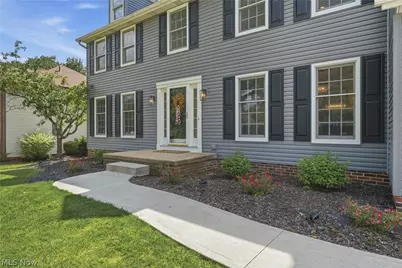 6093 Anchorport Circle NW, Canton, OH 44718 - Photo 4