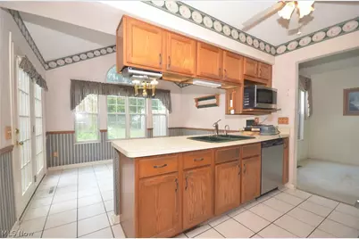 2641 Burridge Circle, Twinsburg, OH 44087 - Photo 8
