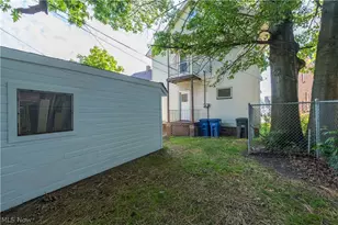 2202 Wyandotte Ave, Oakwood, OH 44107 - Photo 34