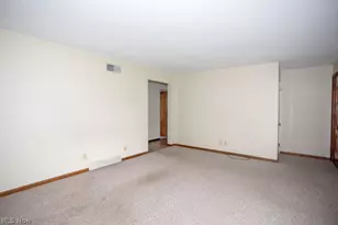 3894 Cannon Rd, Youngstown, OH 44515 - Photo 8