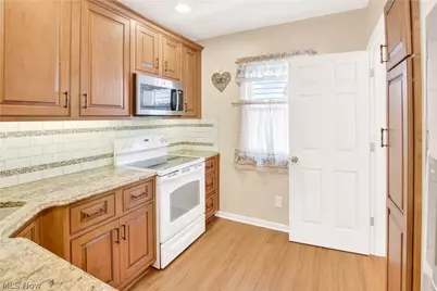 3606 Schiller Avenue, Loveland, OH 44109 - Photo 4