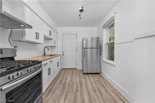 8005 Lake Ave, Loveland, OH 44102 - Photo 10