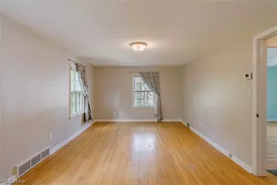 21249 Colby Road, Huber Heights, OH 44122 - Photo 16
