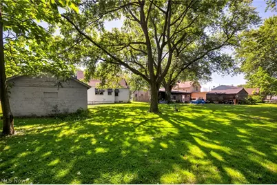 1604 Nebraska Avenue, Lorain, OH 44052 - Photo 38