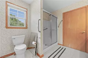 1701 Woods Rd, Akron, OH 44306 - Photo 26
