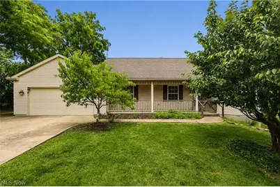 1701 Woods Road, Akron, OH 44306 - Photo 2