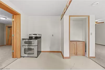 1701 Woods Road, Akron, OH 44306 - Photo 36