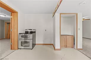 1701 Woods Rd, Akron, OH 44306 - Photo 36