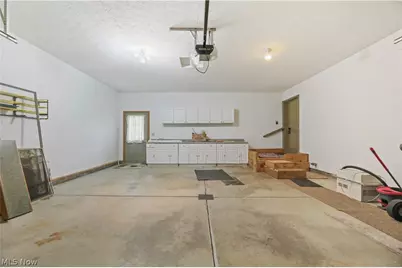 1701 Woods Road, Akron, OH 44306 - Photo 40
