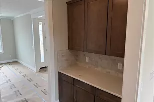 32585 Royal Troon Dr, Avon Lake, OH 44012 - Photo 8