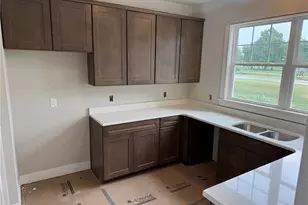 32585 Royal Troon Dr, Avon Lake, OH 44012 - Photo 6