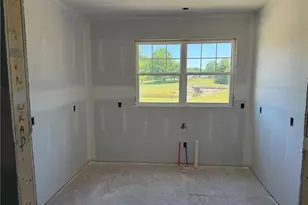 32585 Royal Troon Dr, Avon Lake, OH 44012 - Photo 6