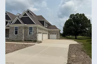 32585 Royal Troon Drive, Avon Lake, OH 44012 - Photo 2