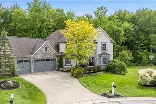 8400 Raleigh Pl, Concord Twp, OH 44077 - Photo 2