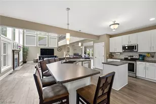 8400 Raleigh Pl, Concord Twp, OH 44077 - Photo 14