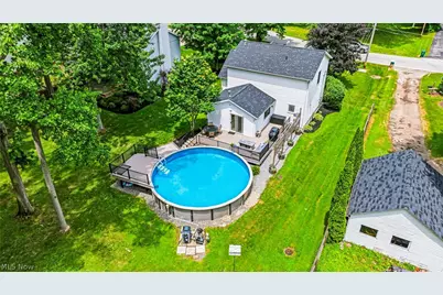 8680 Forestview Avenue, Mentor, OH 44060 - Photo 2