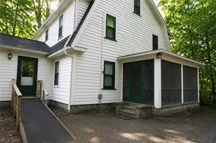9030 Lakeshore Blvd, Mentor, OH 44060 - Photo 2