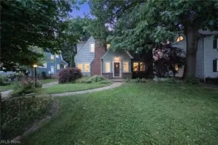 3008 Warrington Rd, Huber Heights, OH 44120 - Photo 1