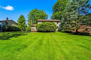 7088 S Meadow Dr, Concord Twp, OH 44077 - Photo 8