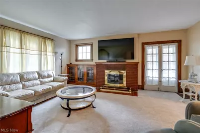 608 25th Street NW, Canton, OH 44709 - Photo 6