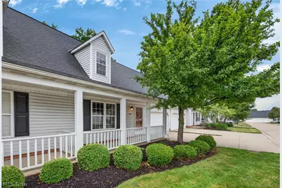 5005 Bar Harbor Lane #5005, Stow, OH 44224 - Photo 2