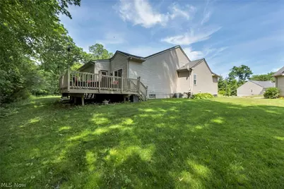 880 Shadow Creek Trail, Amherst, OH 44001 - Photo 36