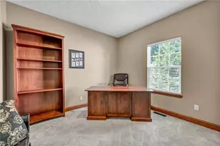 880 Shadow Creek Trail, Amherst, OH 44001 - Photo 24