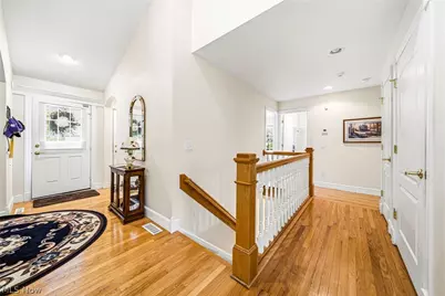 6871 Auburn Road #5, Concord Twp, OH 44077 - Photo 6