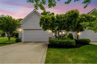 6871 Auburn Road #5, Concord Twp, OH 44077 - Photo 2