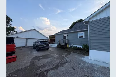4010 Chandlersville Road, Zanesville, OH 43701 - Photo 2