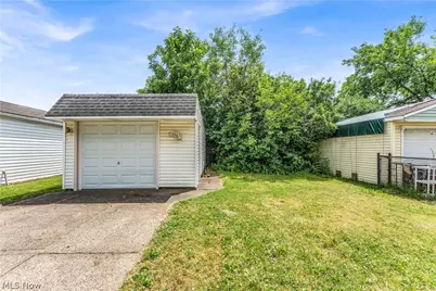 6800 Kazimier Avenue, Loveland, OH 44105 - Photo 26
