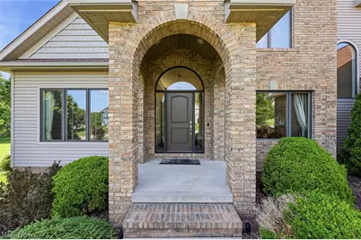 3341 Creekside Trail, Cuyahoga Falls, OH 44223 - Photo 2