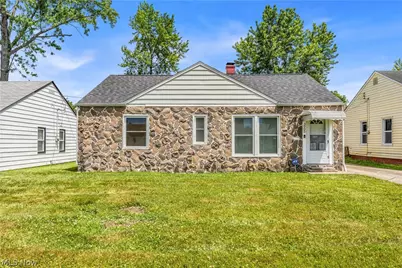 3905 E 189th Street, Loveland, OH 44122 - Photo 2