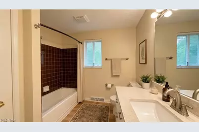 8030 Grovewood Drive, Mentor, OH 44060 - Photo 16