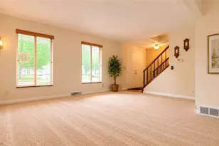 8030 Grovewood Dr, Mentor, OH 44060 - Photo 12