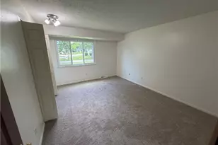 660 Loomis Ave, Cuyahoga Falls, OH 44221 - Photo 6