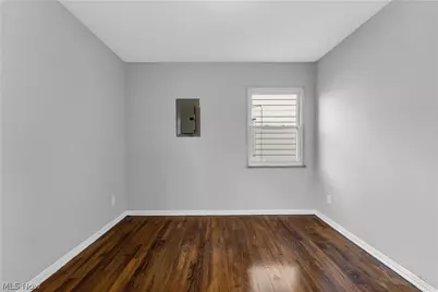 13514 Emery Avenue, Loveland, OH 44135 - Photo 12
