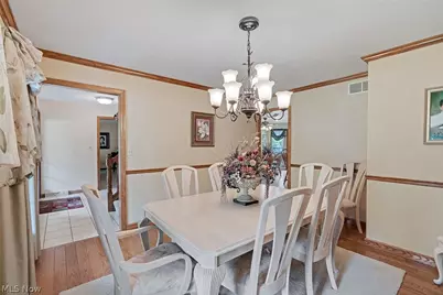 5901 Sharon Drive, Youngstown, OH 44512 - Photo 14