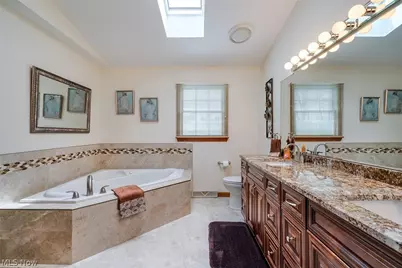 5901 Sharon Drive, Youngstown, OH 44512 - Photo 28