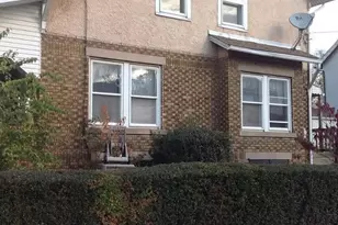 628 Maryland Ave SW, Canton, OH 44710 - Photo 2