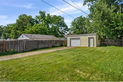 14104 Carrydale Avenue, Loveland, OH 44111 - Photo 24