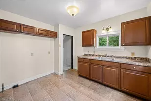 14104 Carrydale Ave, Loveland, OH 44111 - Photo 8