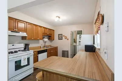 6326 Strathallan Drive, Huber Heights, OH 44146 - Photo 12