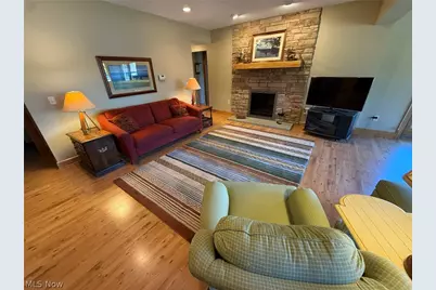 9201 N Shore Drive NE, Mineral City, OH 44656 - Photo 2