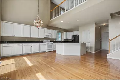 532 Covington Lane, Chagrin Falls, OH 44023 - Photo 10