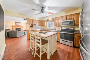 4575 Linda Dr, Vermilion, OH 44089 - Photo 10