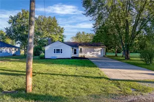 2000 Stake Dr, Green, OH 44232 - Photo 44