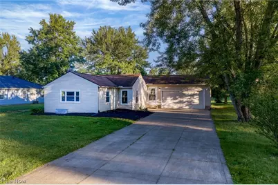 2000 Stake Drive, Green, OH 44232 - Photo 42