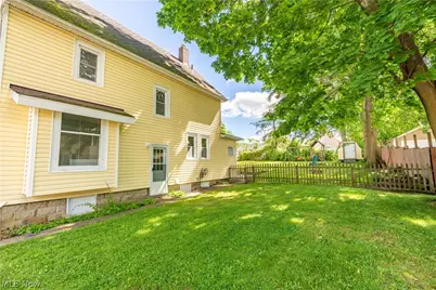 159 Beck Street, Wadsworth, OH 44281 - Photo 4